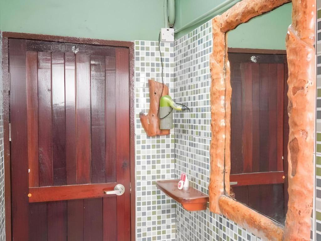 900 Inn Bintulu Exterior photo