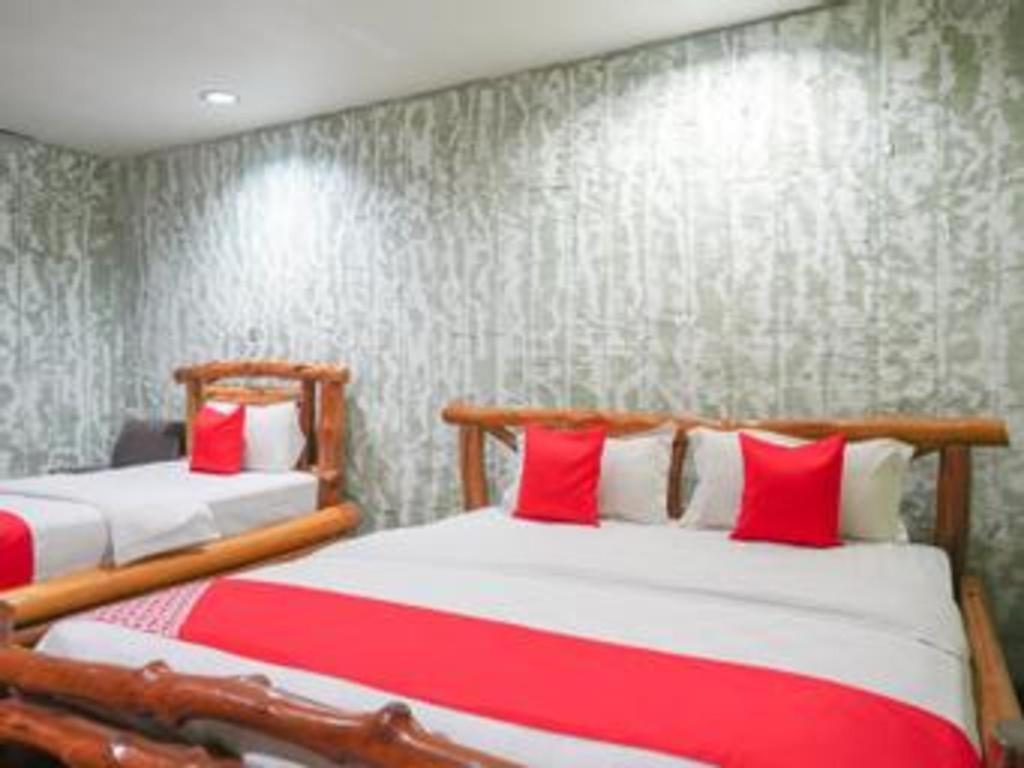900 Inn Bintulu Exterior photo